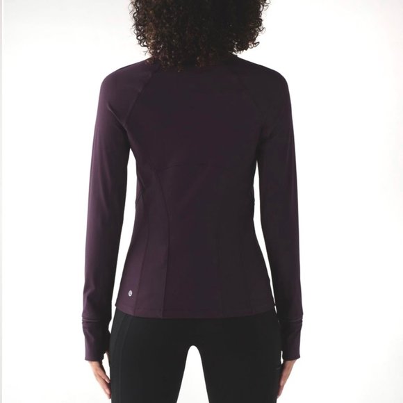 LIKE-NEW Lululemon Fresh Tracks 1/2 Zip Pullover - Picture 2 of 8